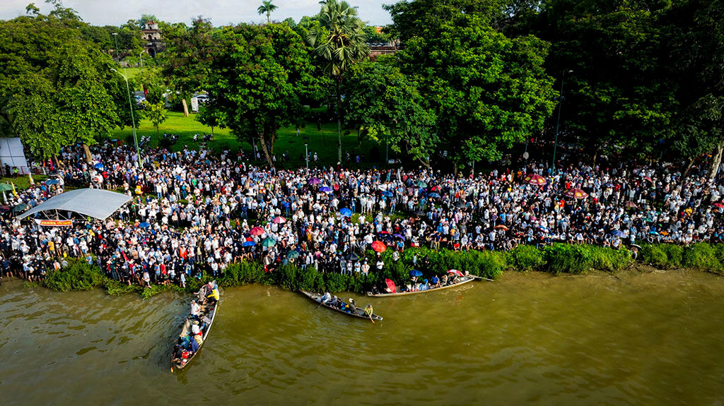 Embrace the vibrant energy of Vietnam’s cultural heritage